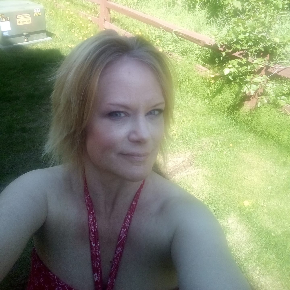 Meet your Posher, Angie